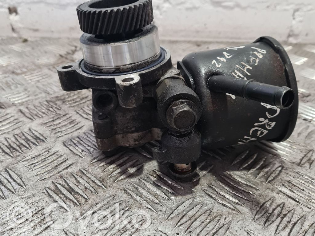 Mazda Premacy Power steering pump 