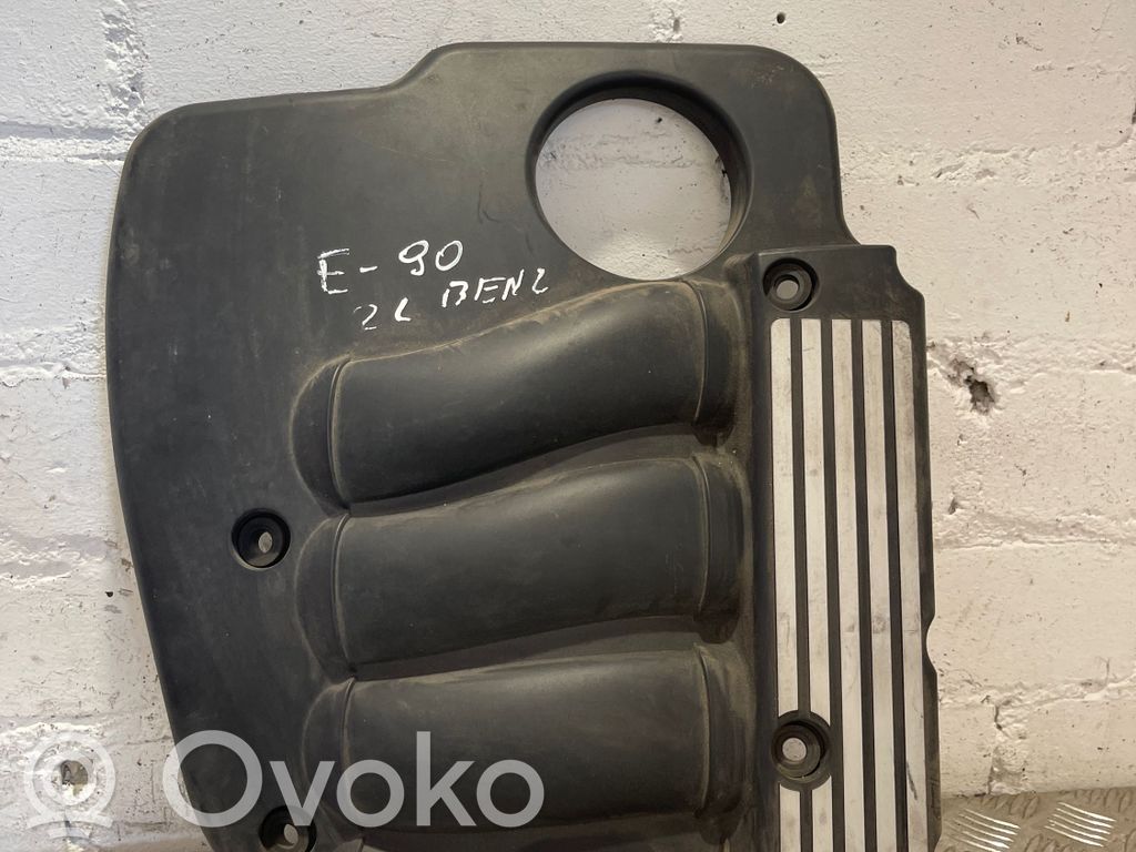 BMW 3 E90 E91 Engine cover (trim) 