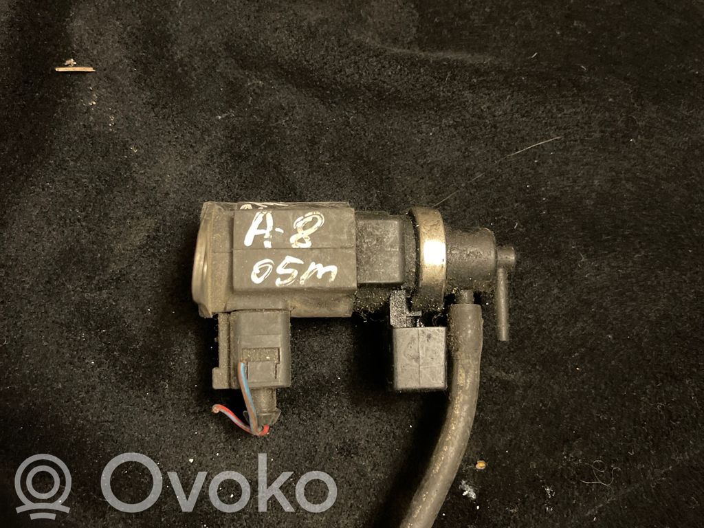 Audi A8 S8 D3 4E Electroválvula del turbo 