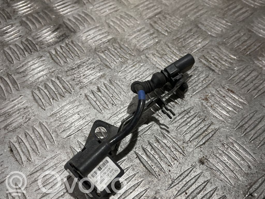 Audi A8 S8 D3 4E Air suspension front height level sensor 