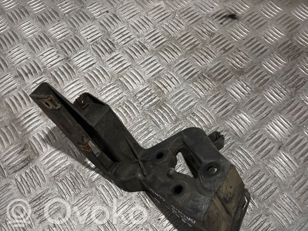 Audi A8 S8 D3 4E Rear bumper mounting bracket 