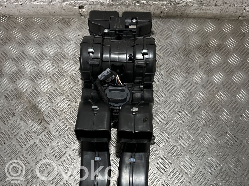 BMW X5 E70 Pečiuko ventiliatorius/ putikas 