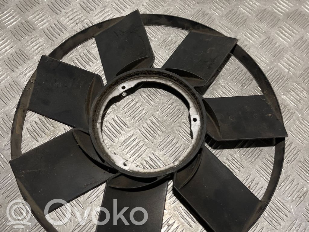 BMW 7 E65 E66 Ventiliatora propellers 