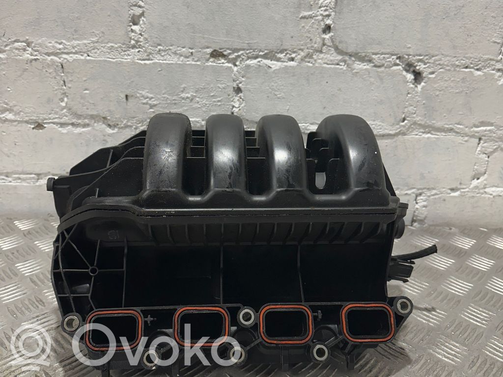 Volkswagen Golf V Colector de admisión 