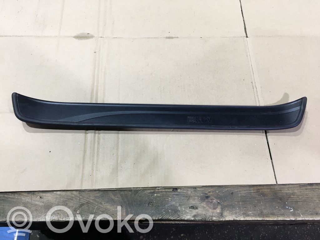 BMW 3 E90 E91 Side skirt front trim 
