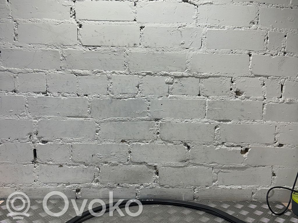 BMW 1 E81 E87 Engine compartment rubber 