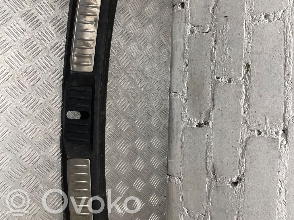 Toyota Avensis T270 Rivestimento di protezione sottoporta del bagagliaio/baule 