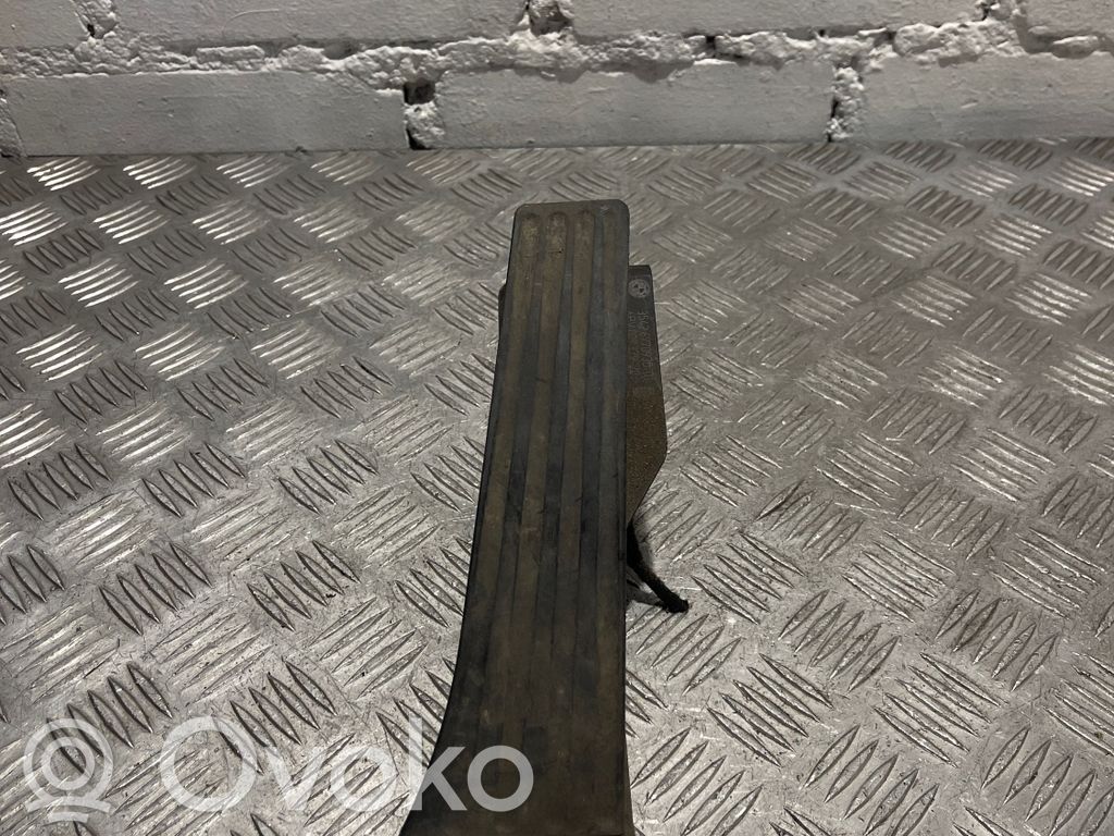 BMW 1 E81 E87 Accelerator throttle pedal 