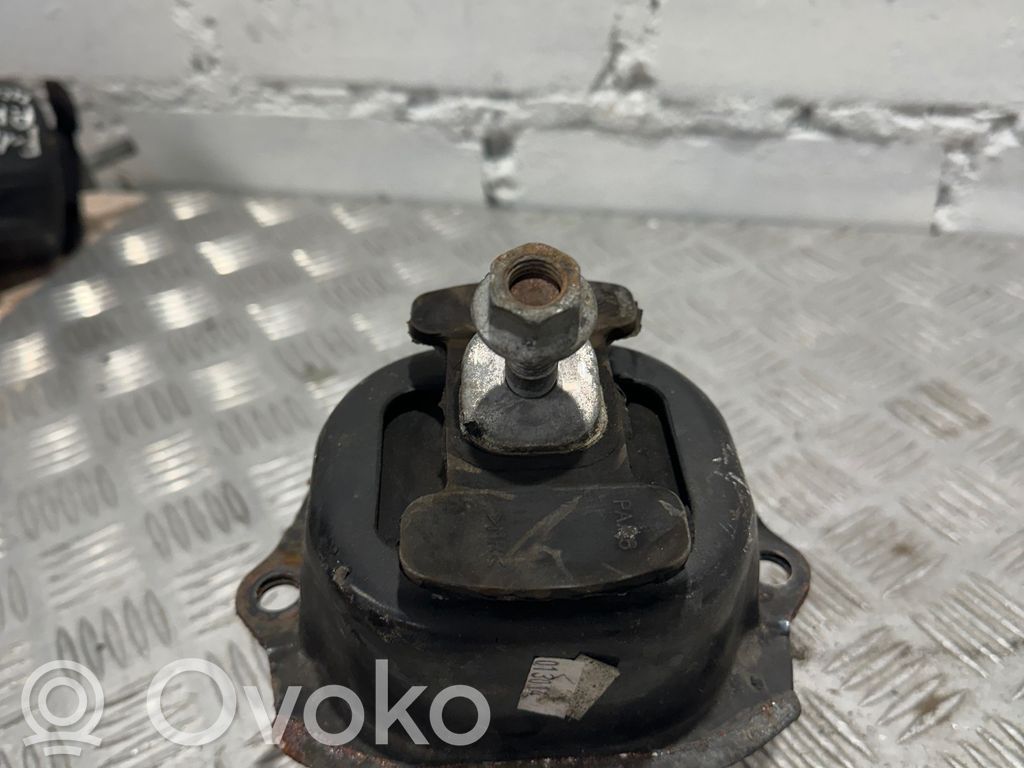 BMW X5 F15 Engine mount bracket 