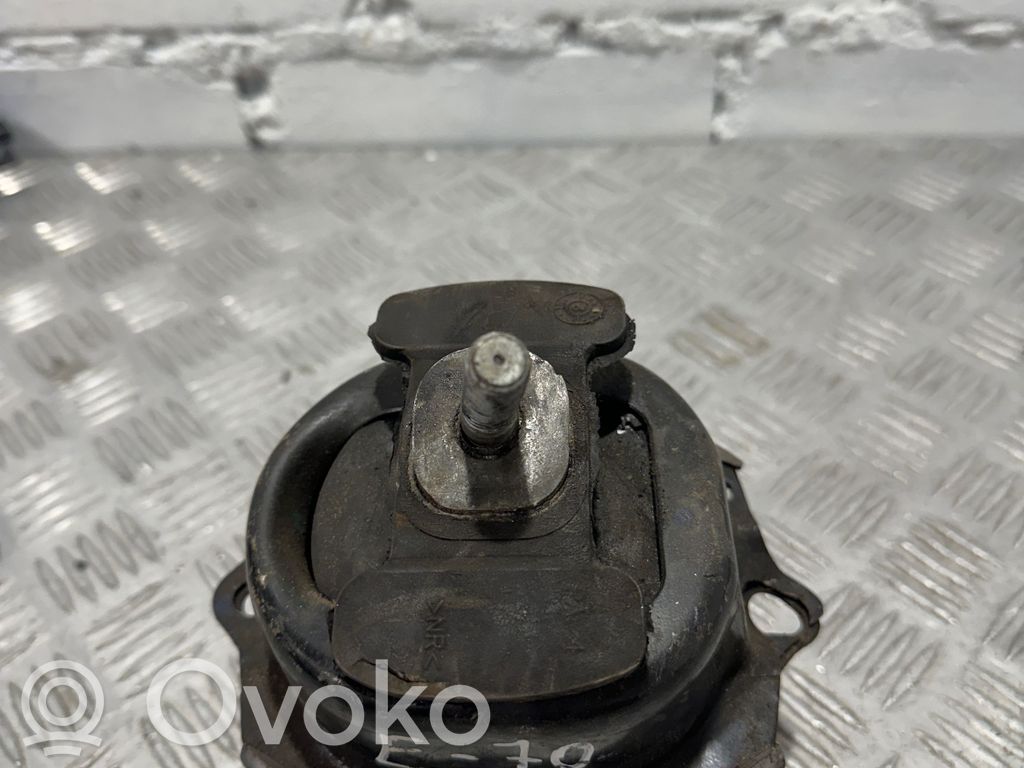 BMW X5 E70 Engine mount bracket 