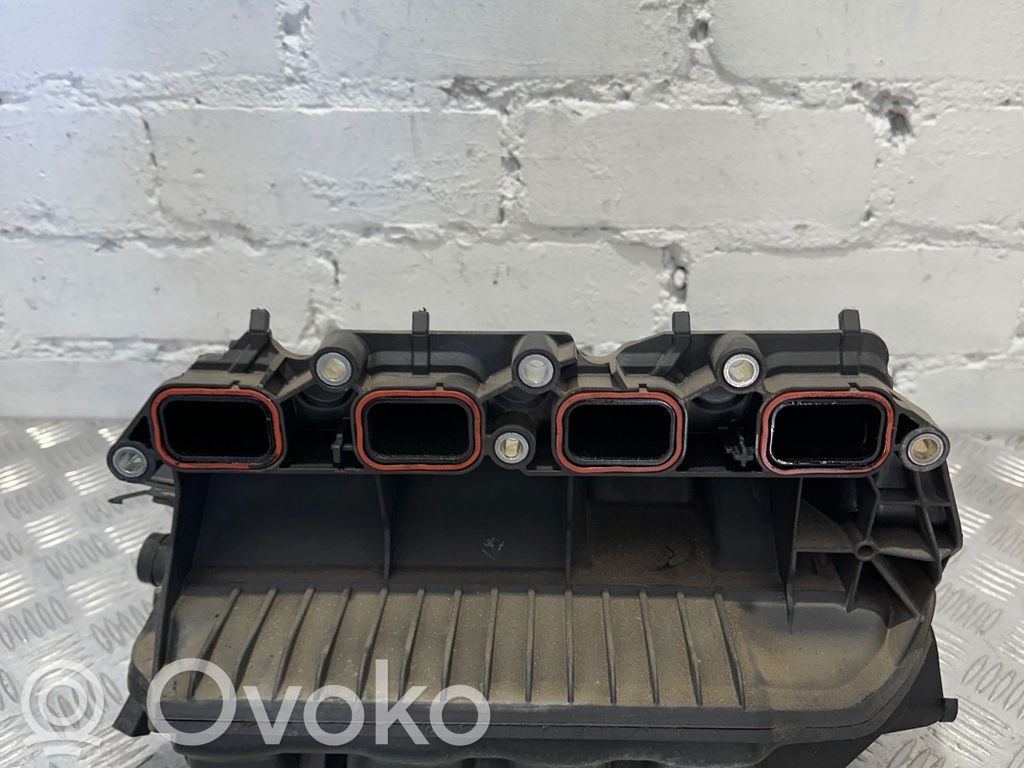 Volkswagen Golf V Colector de admisión 