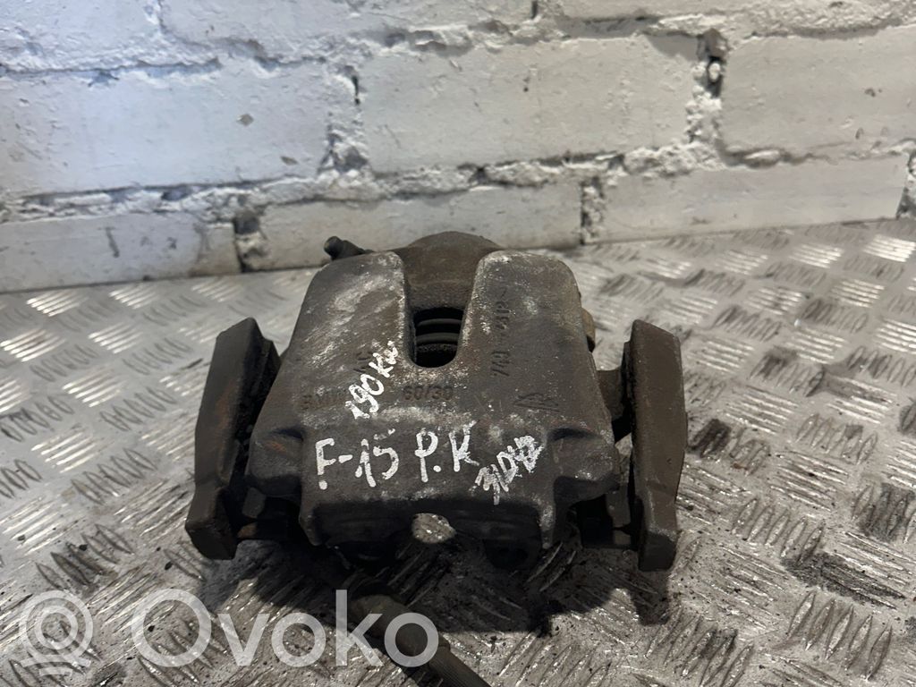 BMW X5 F15 Etujarrusatula 