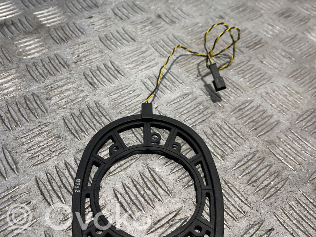 BMW 5 E60 E61 Interjero komforto antena 