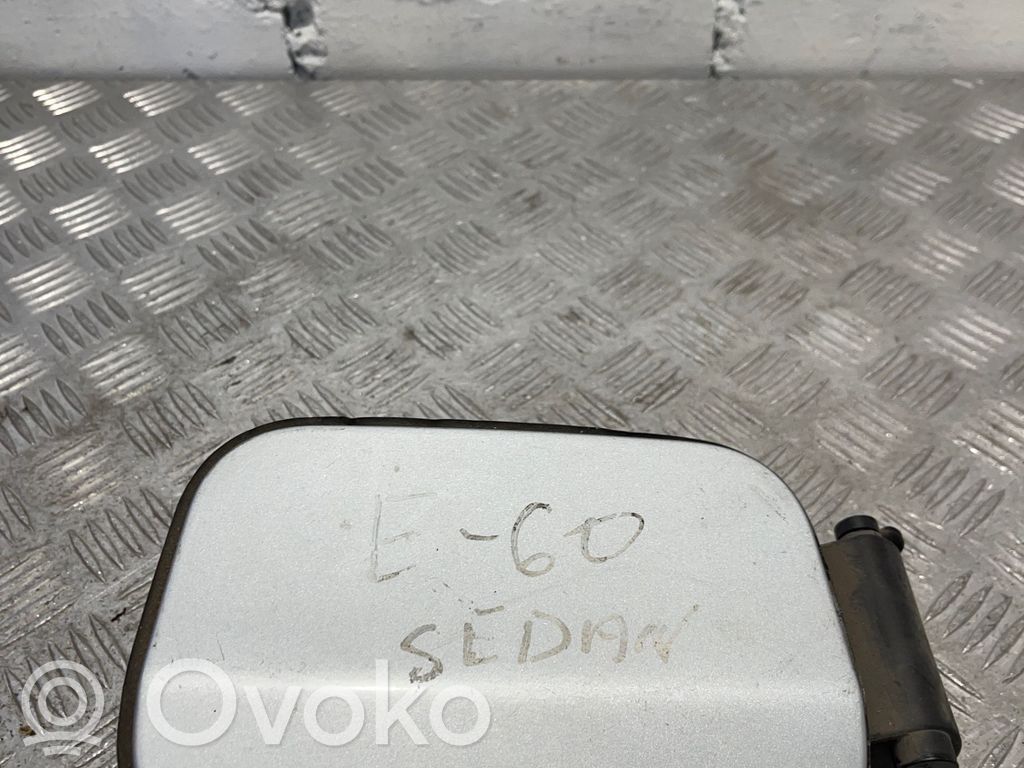 BMW 5 E60 E61 Fuel tank cap 