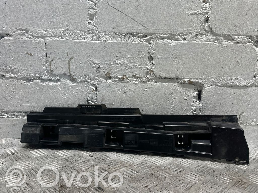 BMW 3 F30 F35 F31 Ślizg listwy progowej 