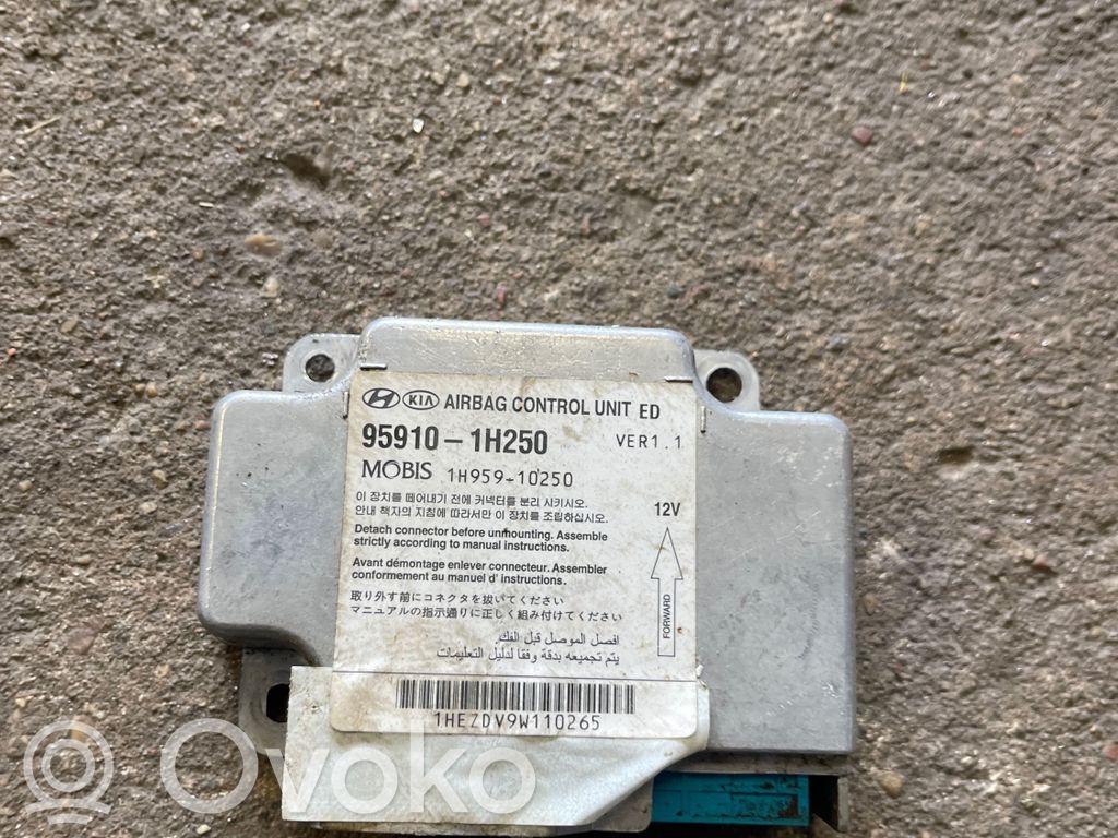 KIA Ceed Airbag control unit/module 