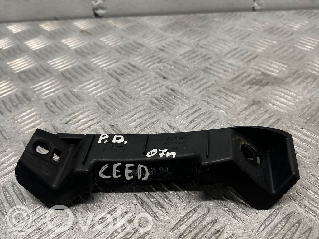 KIA Ceed Front bumper mounting bracket 