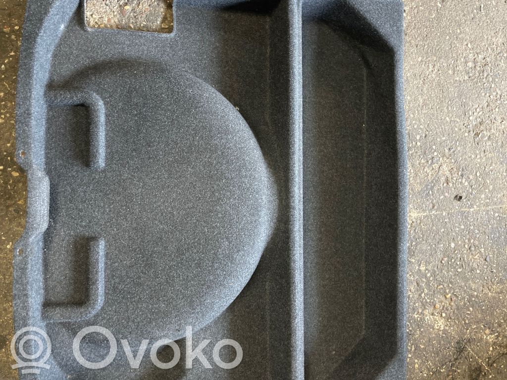 Volvo XC60 Garniture de section de roue de secours 