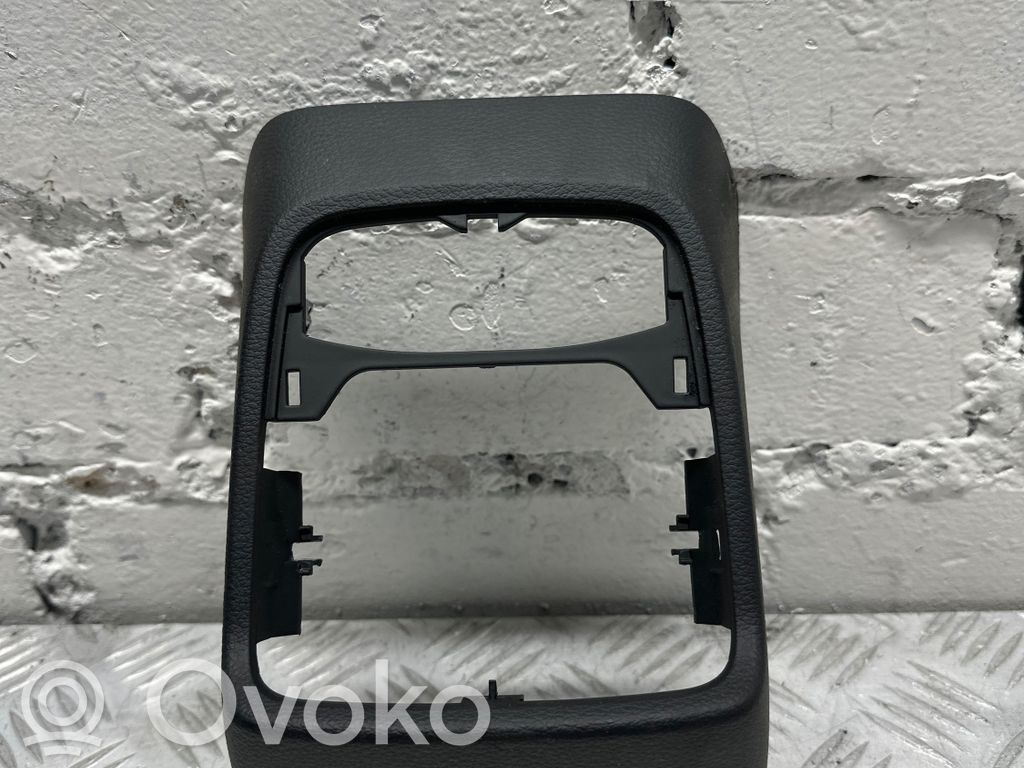 Audi A3 S3 8V Inny elementy tunelu środkowego 