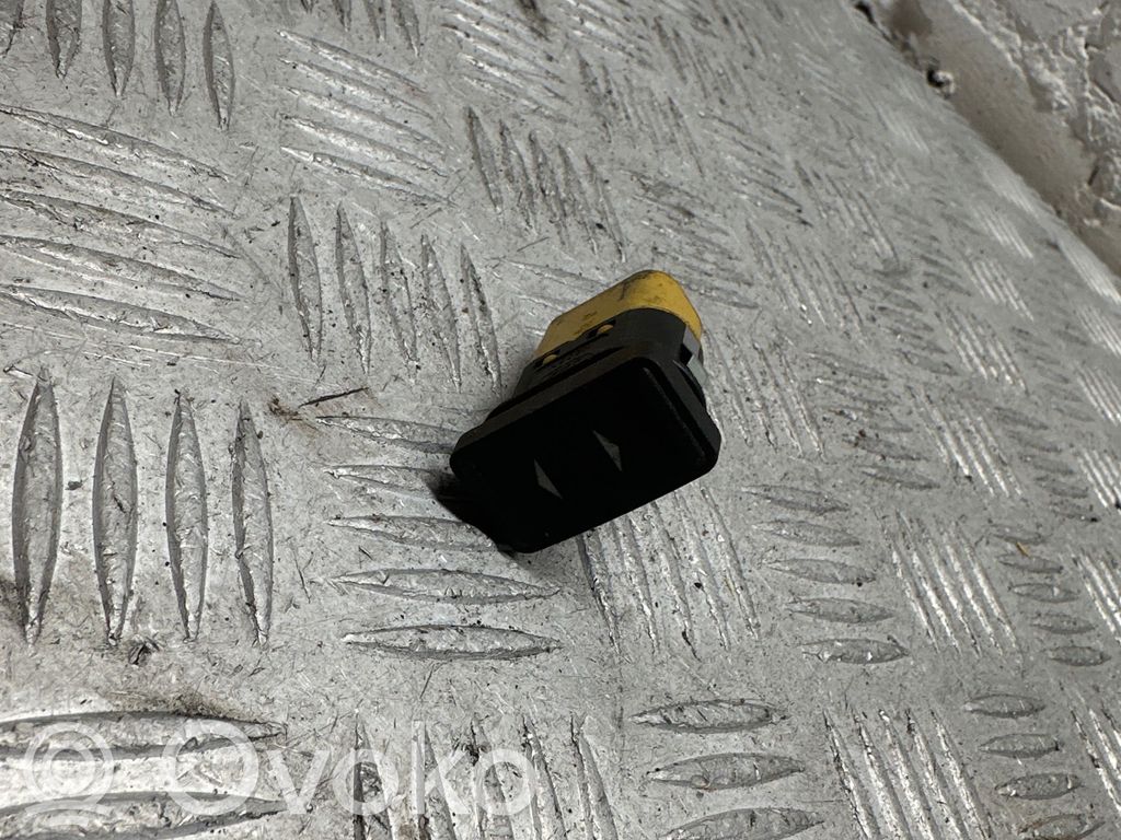 Interruptor del elevalunas eléctrico   03168420,6M2T14529DA,72274