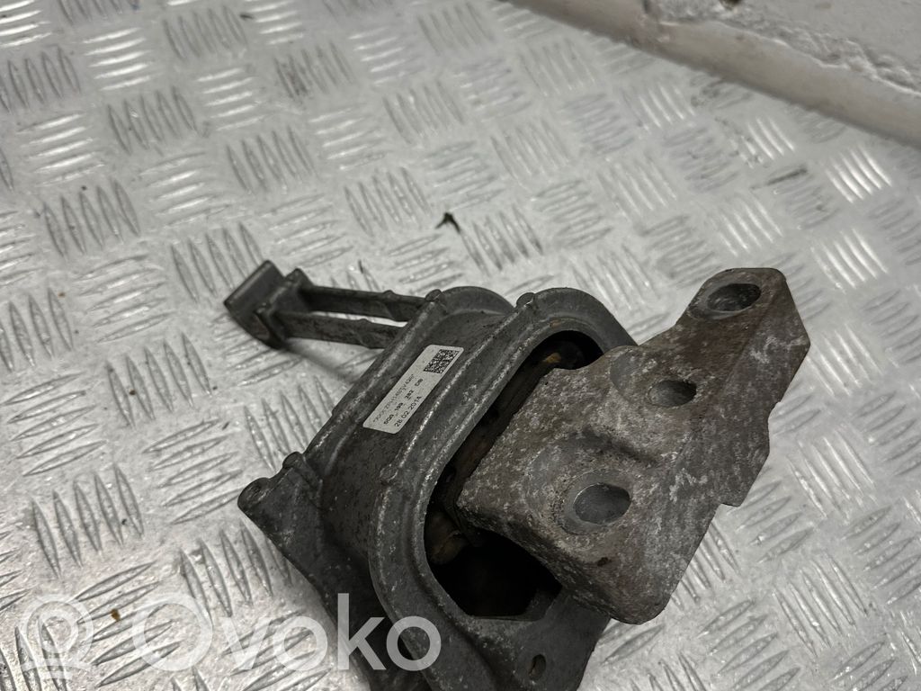 Audi A3 S3 8V Engine mount bracket 