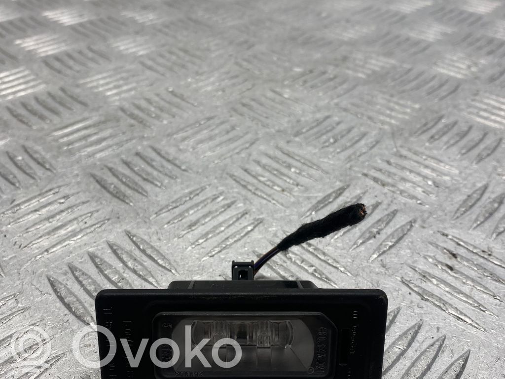Audi A5 8T 8F Lampa oświetlenia tylnej tablicy rejestracyjnej 
