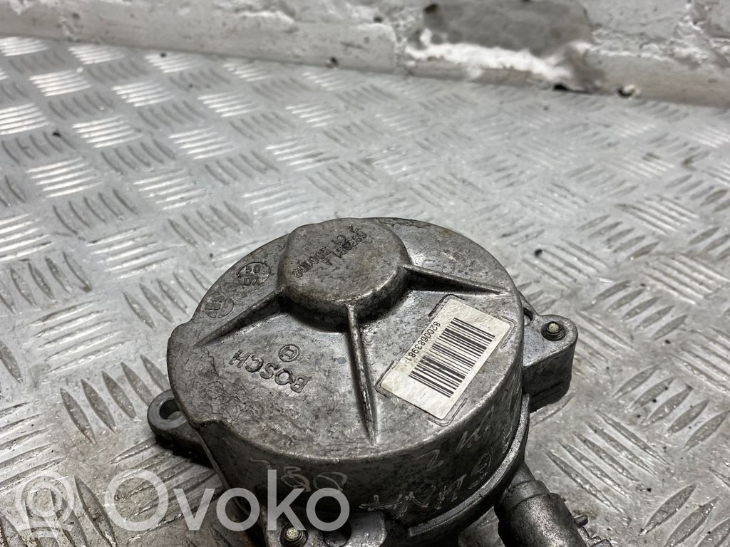 Renault Megane III Bomba de vacío 