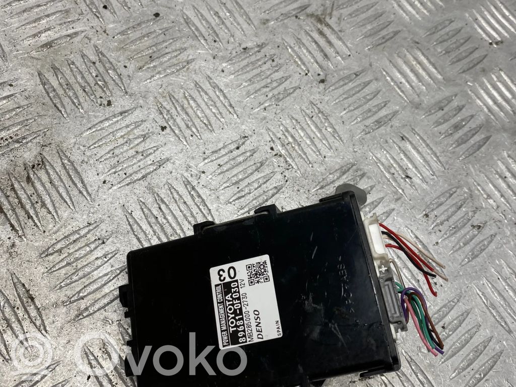 Toyota Avensis T270 Other control units/modules 