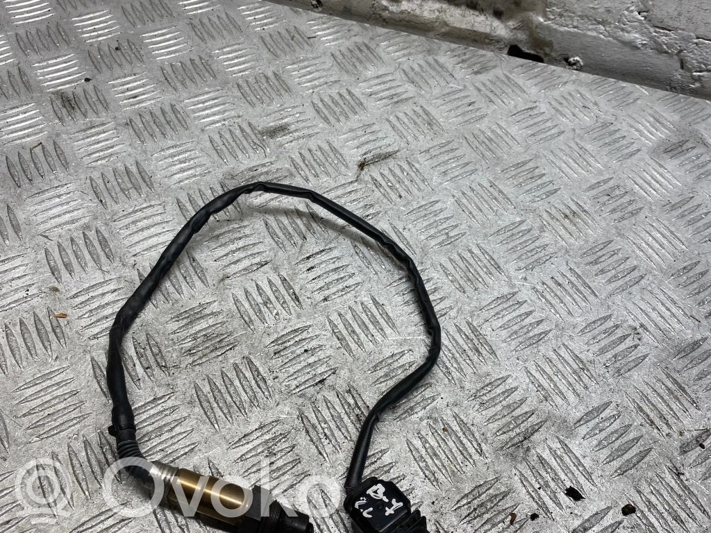 Volkswagen PASSAT B7 Lambda probe sensor 