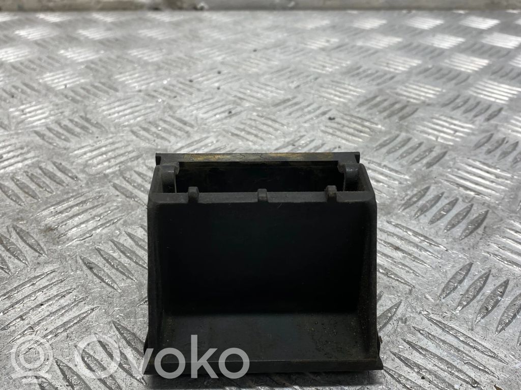 BMW X5 E70 Radiator mount bracket 