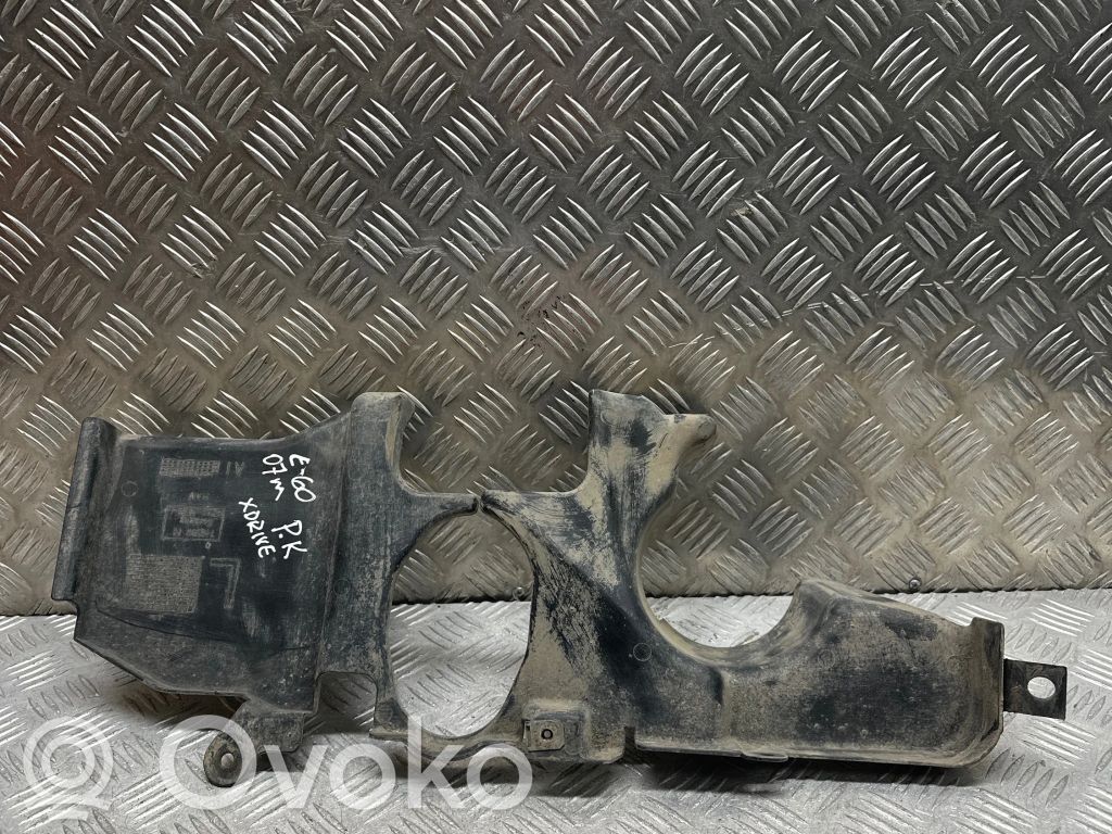 BMW 5 E60 E61 Alustan etusuoja välipohja 