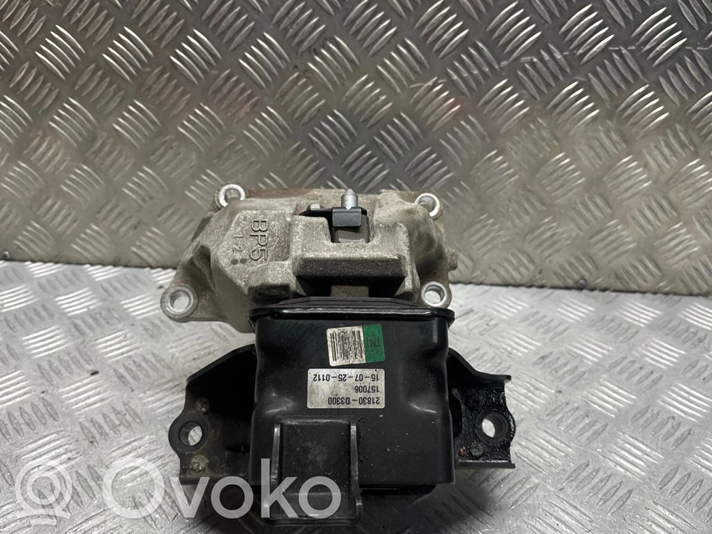 Hyundai Tucson TL Engine mount bracket 