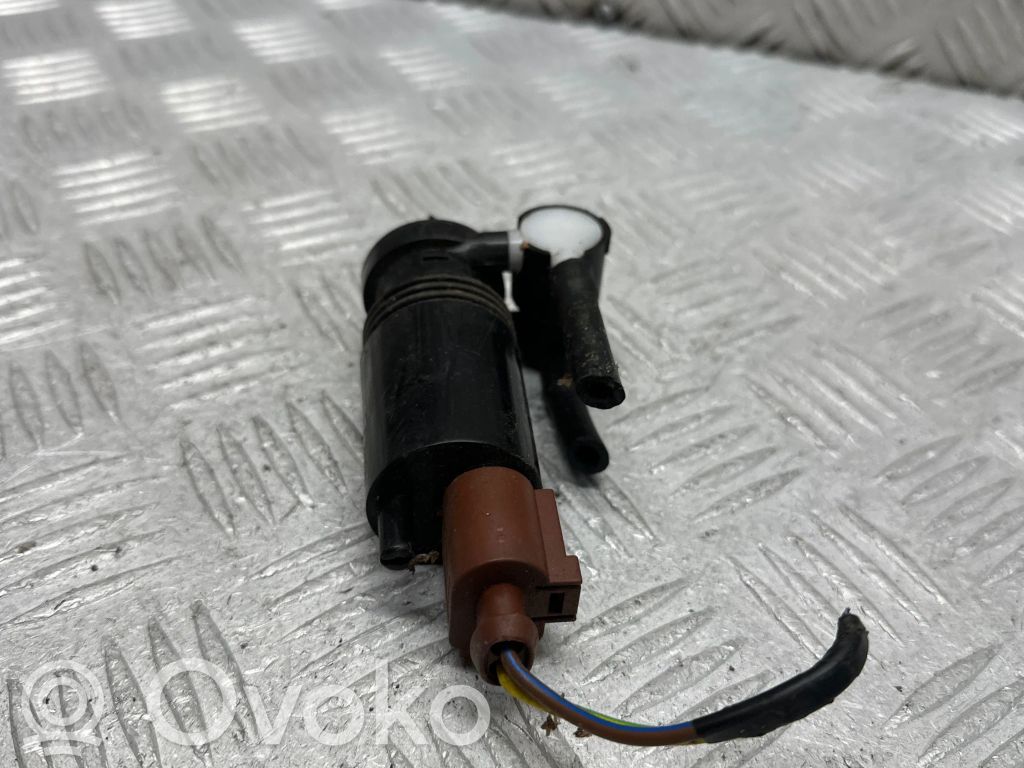 Land Rover Range Rover Sport L494 Pompa spryskiwacza lampy przedniej 