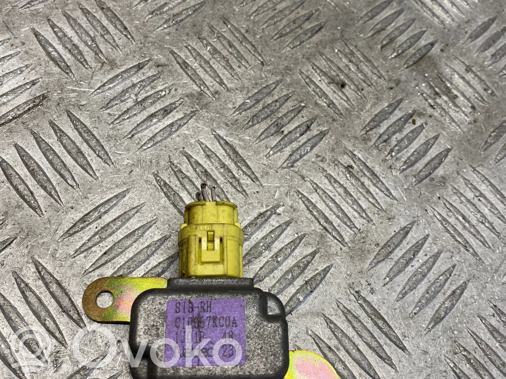 Mitsubishi Outlander Airbag deployment crash/impact sensor 
