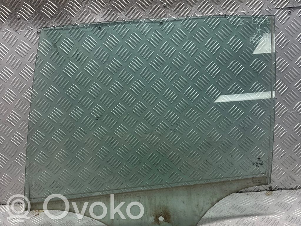 Volkswagen Golf VI Rear door window glass 