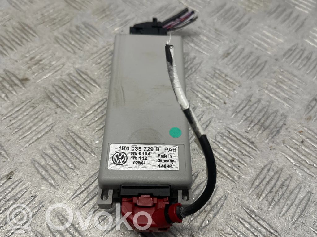Volkswagen Touran I Phone control unit/module 