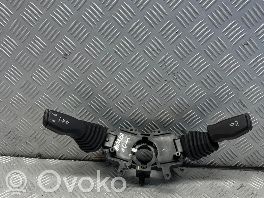 Opel Antara Commodo, commande essuie-glace/phare 