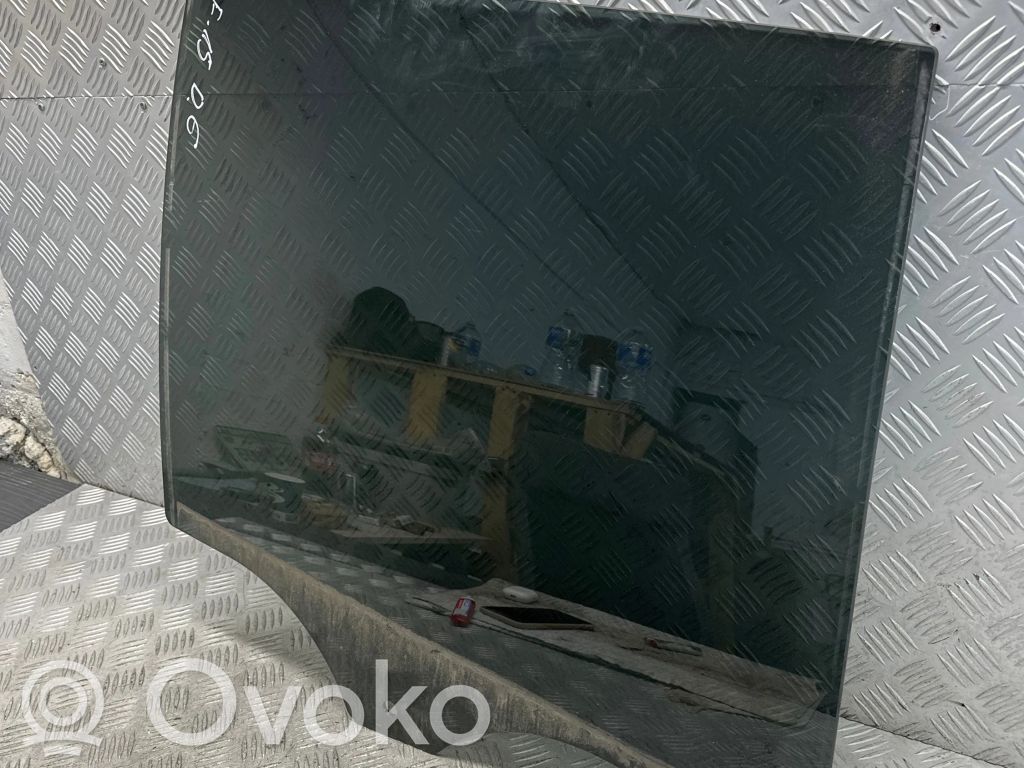 BMW X5 F15 Rear door window glass 