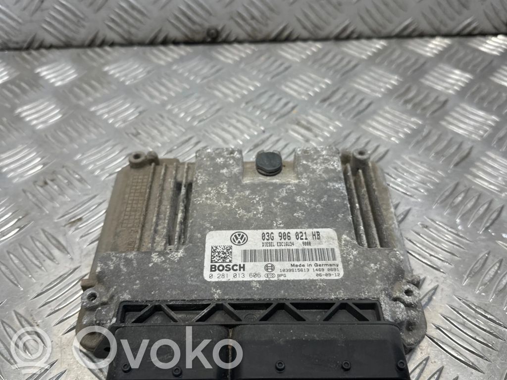Volkswagen Golf V Engine control unit/module 