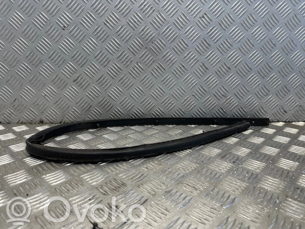 Opel Antara Engine compartment rubber 