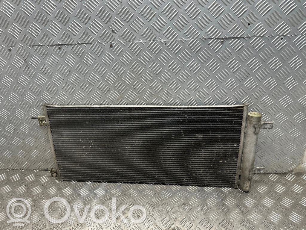 Opel Astra K Jäähdyttimen lauhdutin (A/C) 