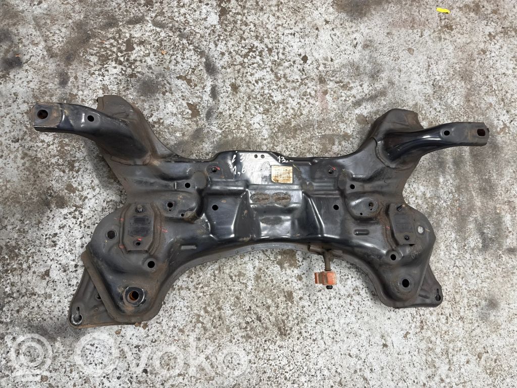 Hyundai i30 Front subframe 