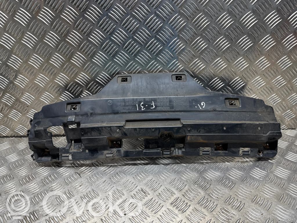 BMW 3 F30 F35 F31 Soporte de montaje del parachoques trasero 