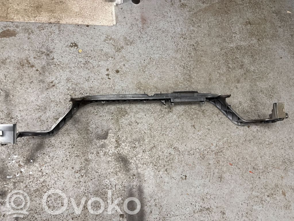 Ford Galaxy Viršutinė dalis radiatorių panelės (televizoriaus) 