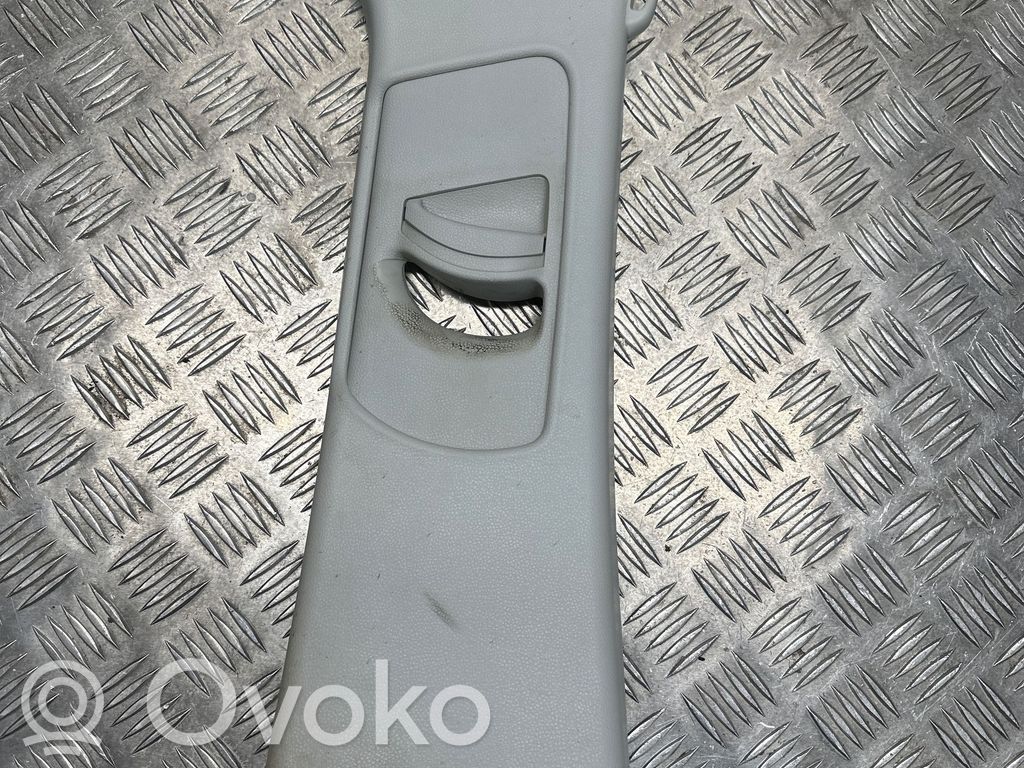 Skoda Yeti (5L) Osłona górna słupka / B 