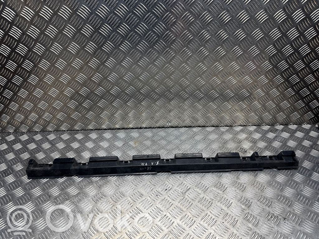 BMW X1 E84 Sill supporting ledge 
