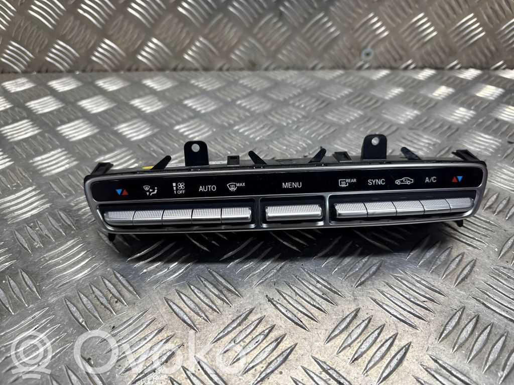 Mercedes-Benz E W213 Climate control unit 