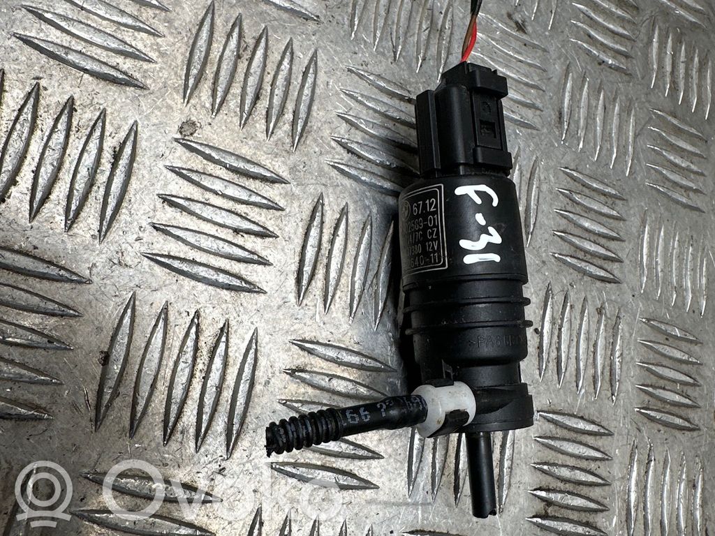 BMW 3 F30 F35 F31 Windscreen/windshield washer pump 