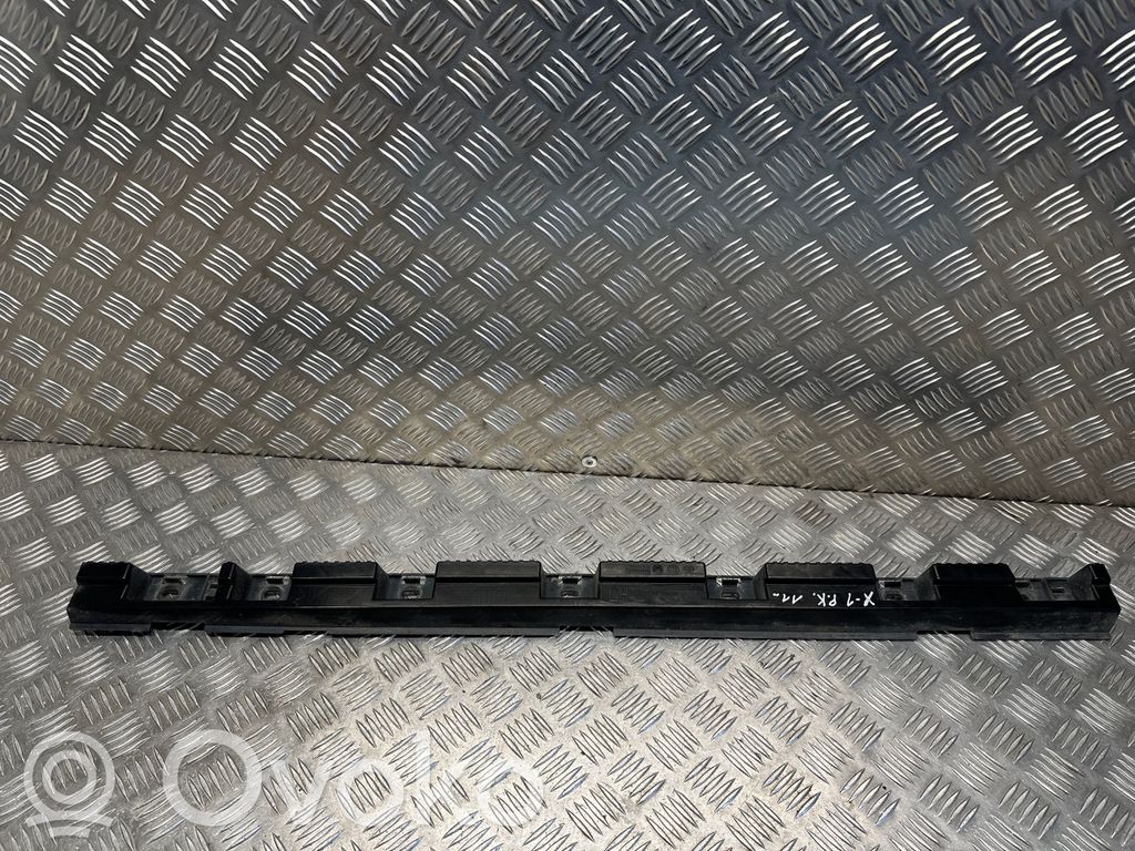 BMW X1 E84 Sill supporting ledge 