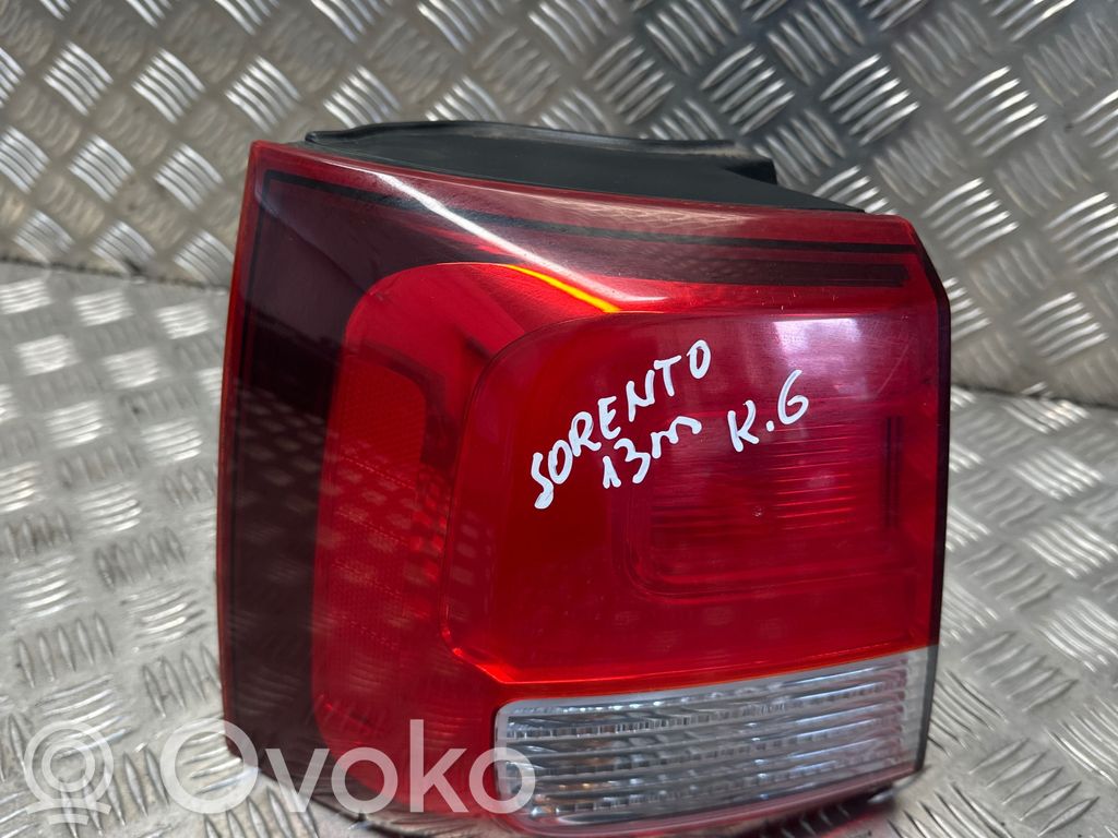 KIA Sorento Rear/tail lights 